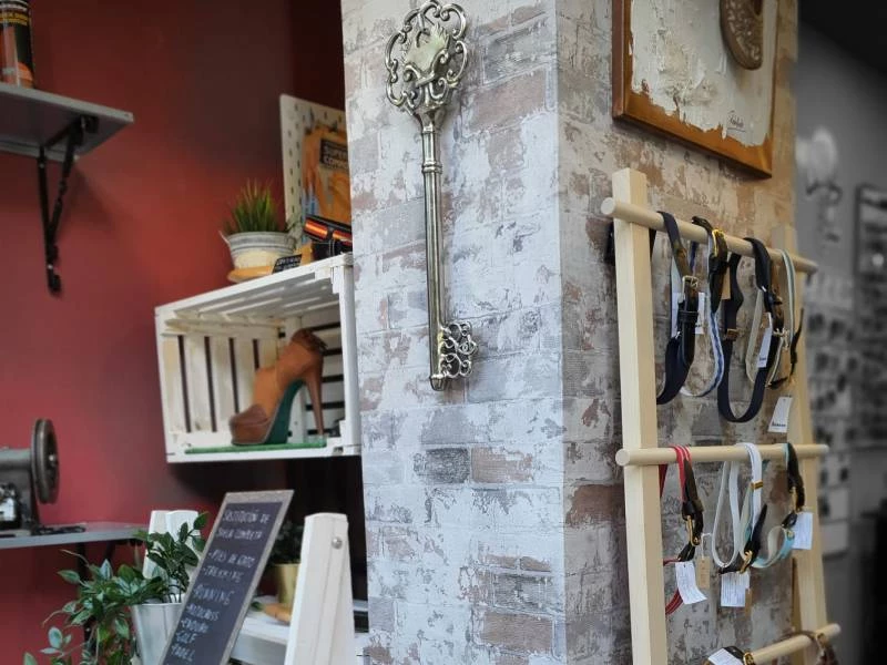 Accesorios piel en Pozuelo