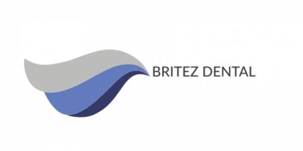 logo BRITEZ DENTAL