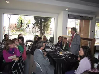 De Foxá se reúne en Majadahonda con la asociación empresarial ASIMPEA