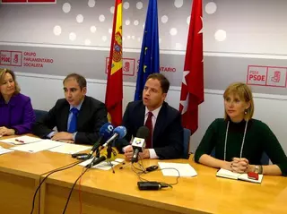 PSOE: "El PP de Majadahonda vulnera la libre competencia dañando al pequeño y mediano comercio"
