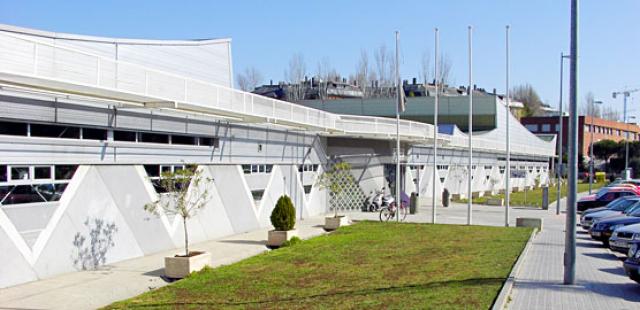 Izquierda Unida denuncia los precios abusivos en el deporte en Majadahonda