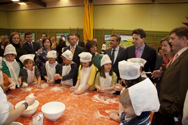 De Foxá y Manglano presentan en Majadahonda el programa de consumo responsable en la escuela
