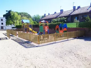 Majadahonda estrena un parque infantil en la zona de La Sacedilla