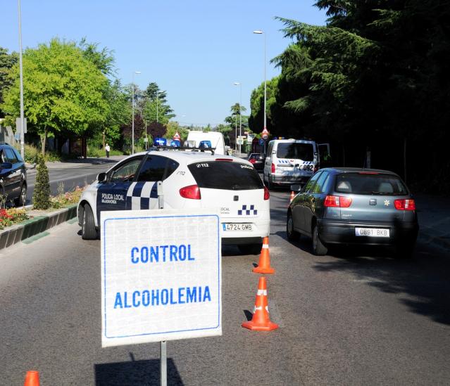 El Ayuntamiento de Majadahonda tramita 332 expedientes por consumo de alcohol en la vía pública en 2012
