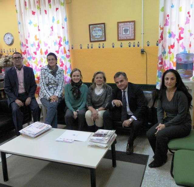 Reunión del alcalde con los responsables del colegio Francisco de Quevedo de Majadahonda
