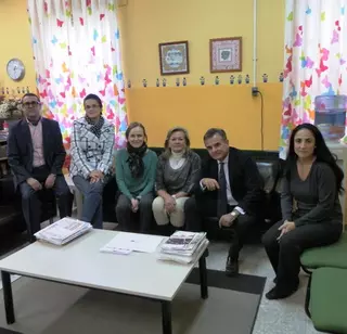 Reunión del alcalde con los responsables del colegio Francisco de Quevedo de Majadahonda
