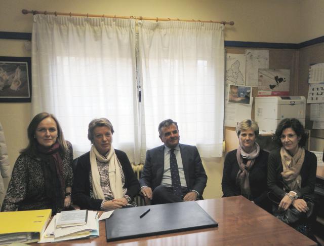 La dirección del colegio Antonio Machado de Majadahonda traslada sus peticiones al alcalde

