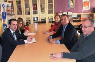 Reunión de la dirección del colegio Federico García Lorca con el alcalde
