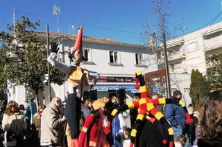 El gran baile de máscaras inicia las fiestas de Carnaval 2013 en Majadahonda
