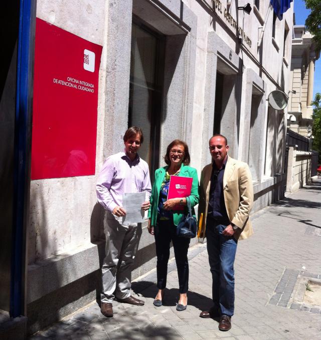 UPyD acude a la Delegación del Gobierno para evaluar la legalidad de algunas inversiones en Majadahonda