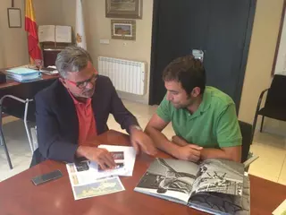 El alcalde de Majadahonda recibe a Javier de la Varga