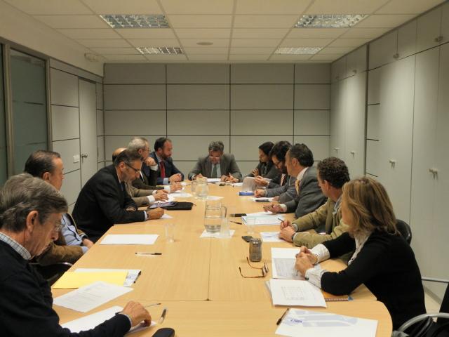 El alcalde se reúne con la junta directiva de la Asociación de Urbanizaciones de Majadahonda
