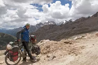 El majariego Javier de la Varga retoma la vuelta al mundo en bici