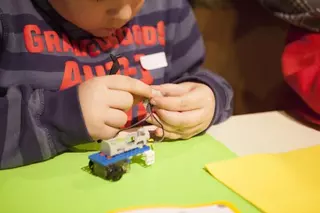 Centenares de robots construidos por jóvenes estudiantes competirán en Majadahonda