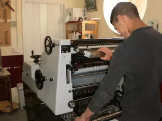 El Ayuntamiento oferta programas para facilitar a los jóvenes el acceso al mundo laboral