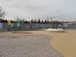 El Ayuntamiento levantará una pantalla vegetal entre el Parque Goya y la M-503