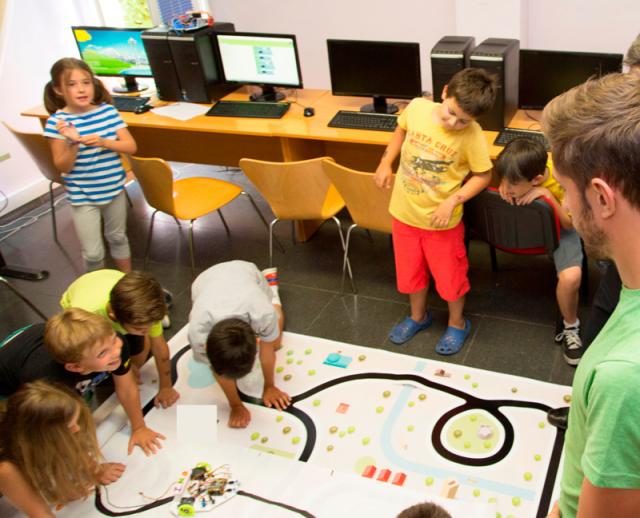 Abierta la inscripción de la escuela de verano tecnológica para niños de 8 a 12 años