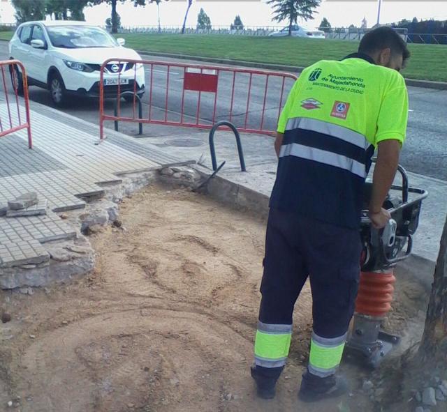 El Ayuntamiento ejecuta durante el verano obras basadas en la atención al pequeño detalle y mejo-ras en los centros escolares