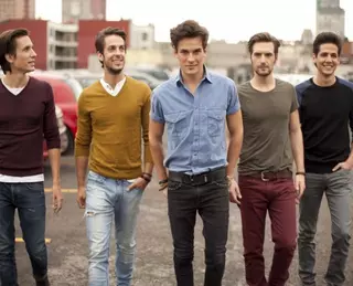 La música de Celtas Cortos, DVICIO, Burning, Rebeldes, Trogloditas y Los Sirex amenizará las noches en las Fiestas