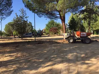 En marcha la obra de remodelación del parque Cerro del Aire que contempla más zonas verdes y de juegos infantiles