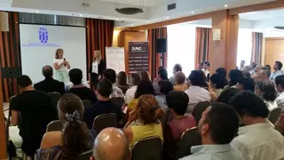 Cursos de comunicación, oportunidades laborales y gestión del tiempo, en la oferta formativa para emprendedores y empresarios