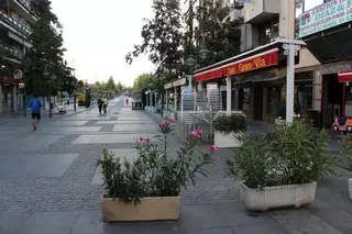 La Policía inspecciona bares y restaurantes para garantizar que cumplen la legalidad