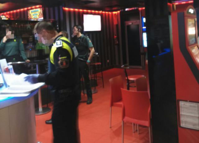 Policia Local y Guardia Civil realizan una operación conjunta de inspección de los locales de apuestas deportivas