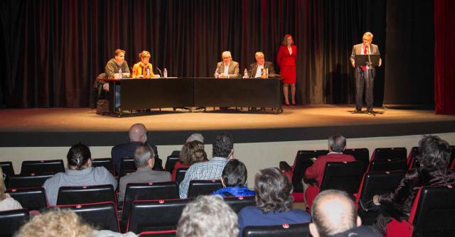 Sabina de la Cruz asiste a la apertura de los actos de homenaje a Blas de Otero