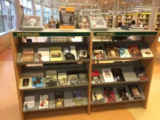 La Biblioteca Francisco Umbral amplía su fondo bibliográfico