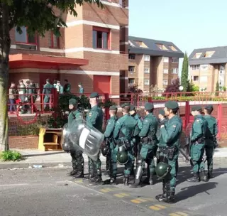 IU exige solución para las familias de las casas rojas de Majadahonda