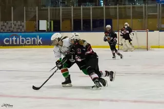 El equipo femenino de Hockey Hielo de Majadahonda se alza con la Liga y la Copa de la Reina
