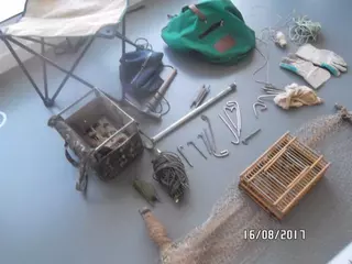 La Policía decomisa jilgueros e instrumentos para su captura ilegal en el Pinar de Doña Consuelo de Majadahonda