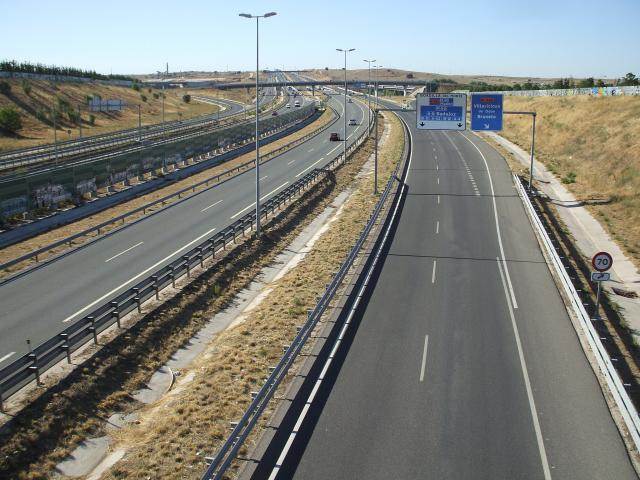 La Comunidad de Madrid limitará la velocidad en la M-40 y M-50 en casos de alta contaminación