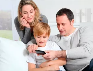 Taller para que los padres acompañen a sus hijos en el uso de las redes sociales