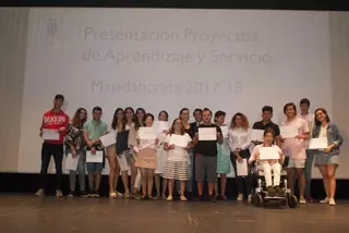 Los jóvenes de Majadahonda presentan doce proyectos colaborativos de aprendizaje-servicio