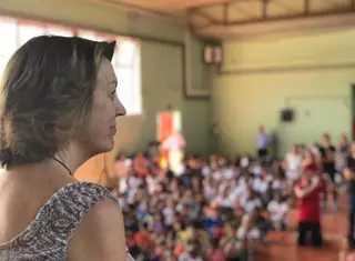 Emotivo homenaje a la profesora del CEBIP Antonio Machado, Julia Herrera