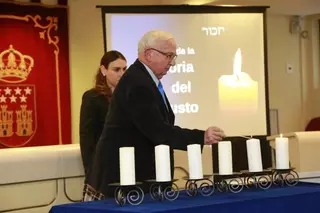 El Ayuntamiento de Majadahonda conmemora el Día de la Memoria del Holocausto