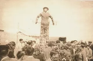 Majadahonda celebra su Semana santa con la Quema del Judas
