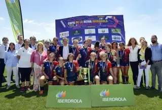 El equipo de Rugby femenino de Majadahonda se alza con la victoria en la Copa de la Reina 