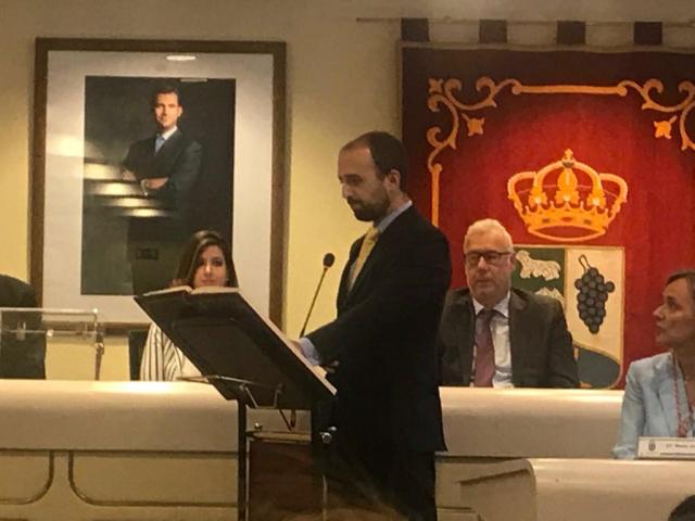Rodríguez Cuadrado (VOX) sobre su 'acuerdo de gobernabilidad' con el PP en Majadahonda: "Garantiza un gobierno estable para la próxima legislatura"