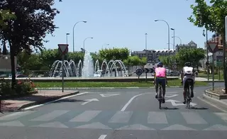 El 60% de los conductores no recuerda haber adelantado a un ciclista tras haberlo hecho