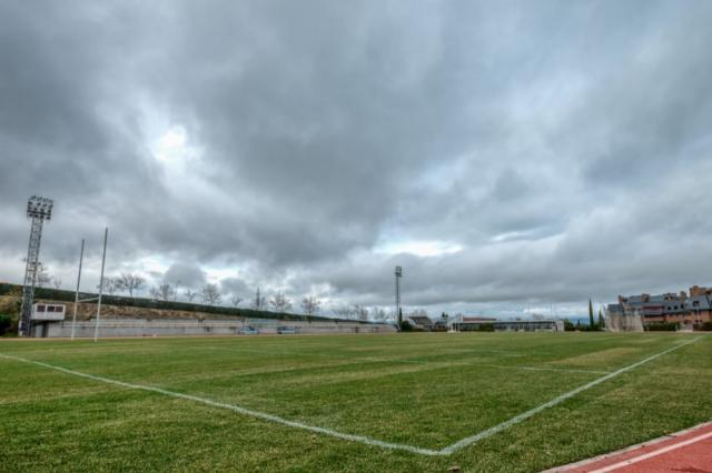 El Ayuntamiento invierte cerca de 300.000 euros en un nuevo campo de juego de césped natural