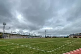 El Ayuntamiento invierte cerca de 300.000 euros en un nuevo campo de juego de césped natural