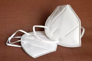 La Comunidad de Madrid entrega a los madrileños la segunda mascarilla modelo KN95 de forma gratuita 