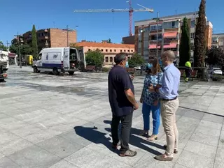 En marcha un plan de limpieza de choque estival en los espacios más transitados de Majadahonda