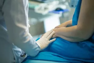 Un fallecido y 21 positivos por coronavirus en un brote en Pozuelo de Alarcón