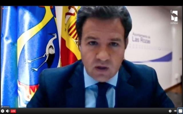 Los alcaldes de Las Rozas y Majadahonda en cuarentena tras un contacto con positivos por COVID-19
