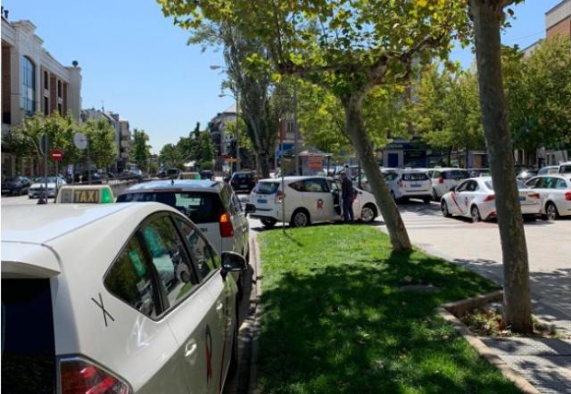 El PSOE solicita al Alcalde medidas de movilidad para ayudar al colectivo de taxistas de Majadahonda