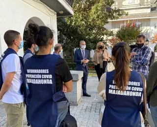 Un equipo de informadores COVID “peinará” las zonas de reunión de jóvenes en Majadahonda