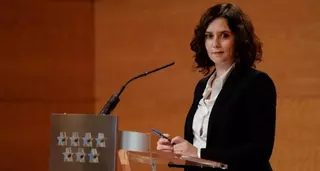 La Comunidad de Madrid propone limitar las reuniones los días 24, 25 y 31 de diciembre y 1 y 6 de enero a un máximo de 10 personas